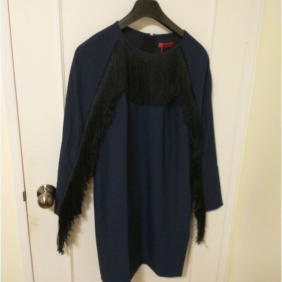 NWT Women's Hugo Boss Dress size GB8 US6 - Picture 2 of 7